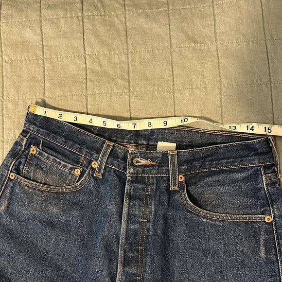 Vintage Levi 501 - Picture 9 of 9